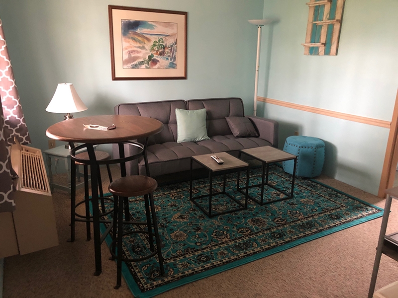 a living room at lake point motel